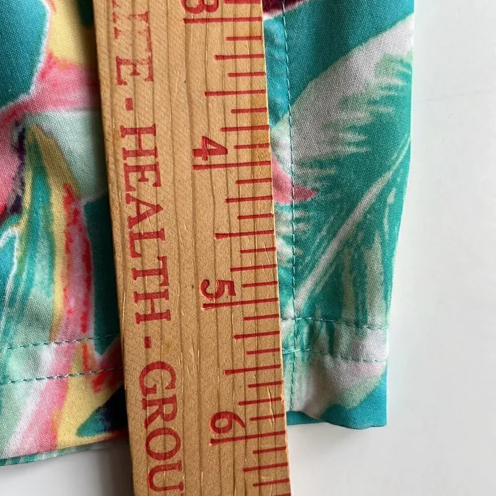 Chubbies Brief Lined Tropical Floral Swim Trunks Mens L 6 Inseam